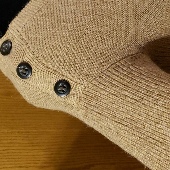 J crew tan alpaca blend short sleeve sweater - Picture 3 of 5